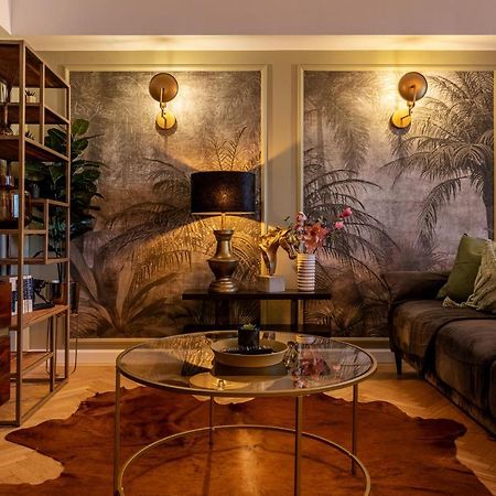 Bagheera'S Den Villa Bucureşti Exterior foto